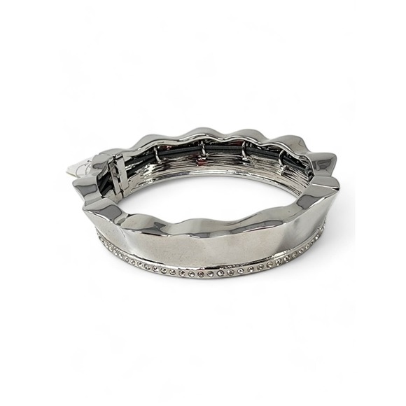 NWT Lia Sophia "Ribbon" Silver / Cut Crystal Stretch Bracelet (Small) - Picture 2 of 6